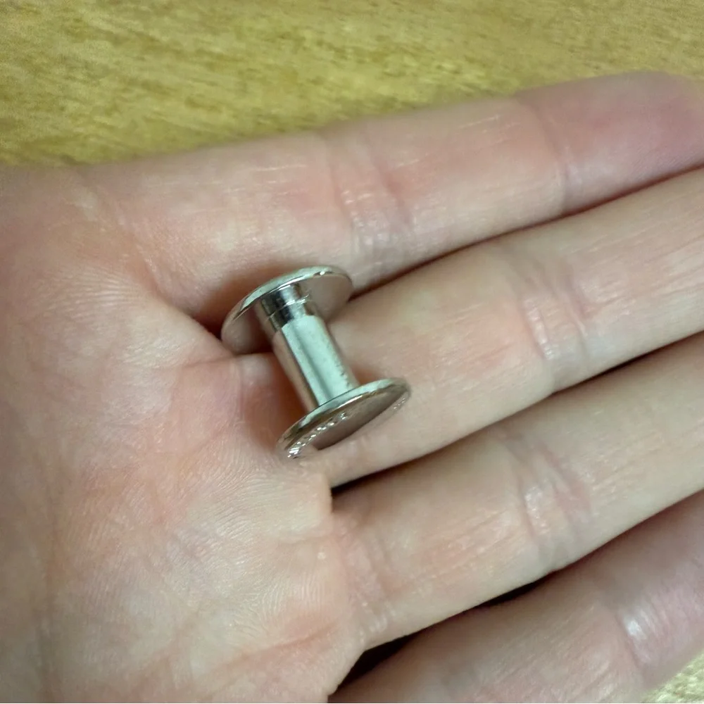 Ted baker single silver cuff link